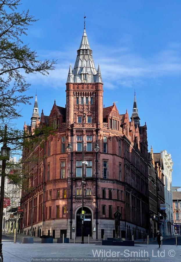 Stylish 2-Bed Luxury Apartment In Nottingham City Exterior photo